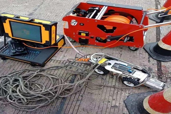 句容CCTV管道检测机器人